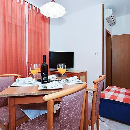 Apartments Lucija Sukošan Exterior foto