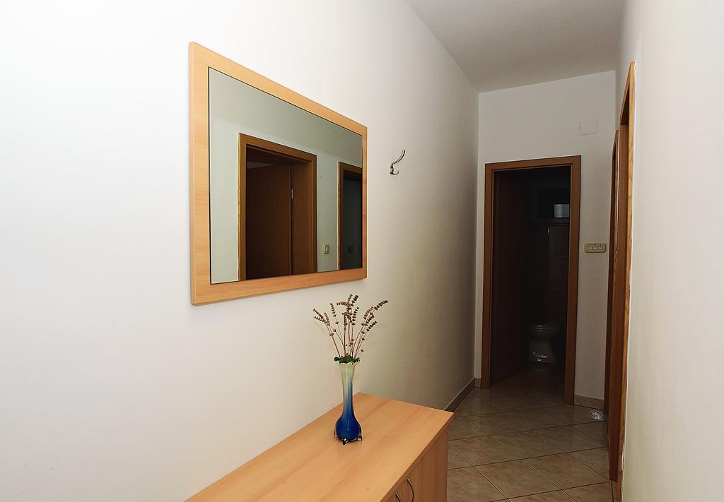 Apartments Lucija Sukošan Exterior foto